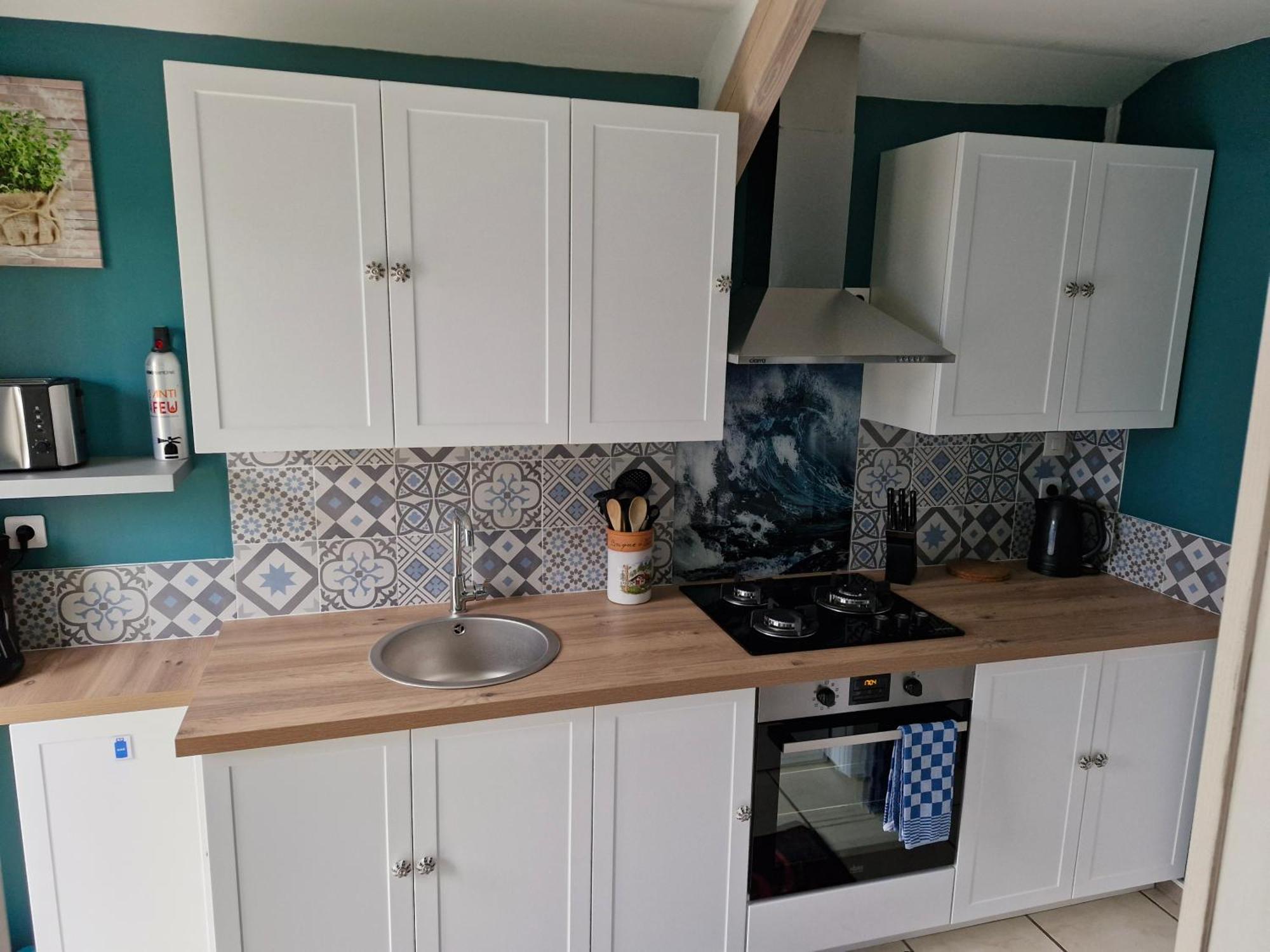 Charming Traditional 2-Bed Cottage Near Plémet Екстериор снимка